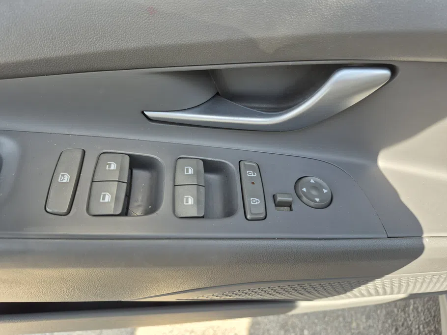 2024 Hyundai Elantra Fleet 