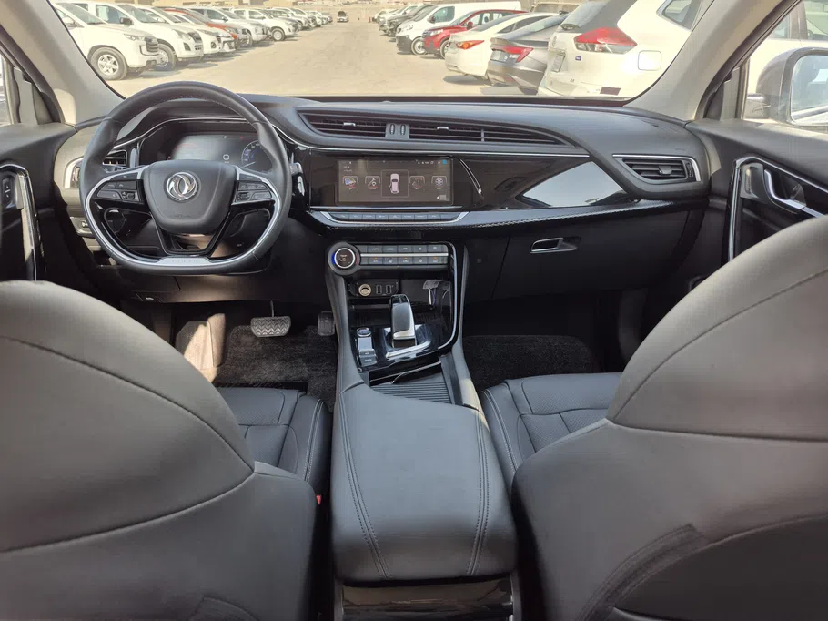 دونج فينج AX7 Mach E1 2022 