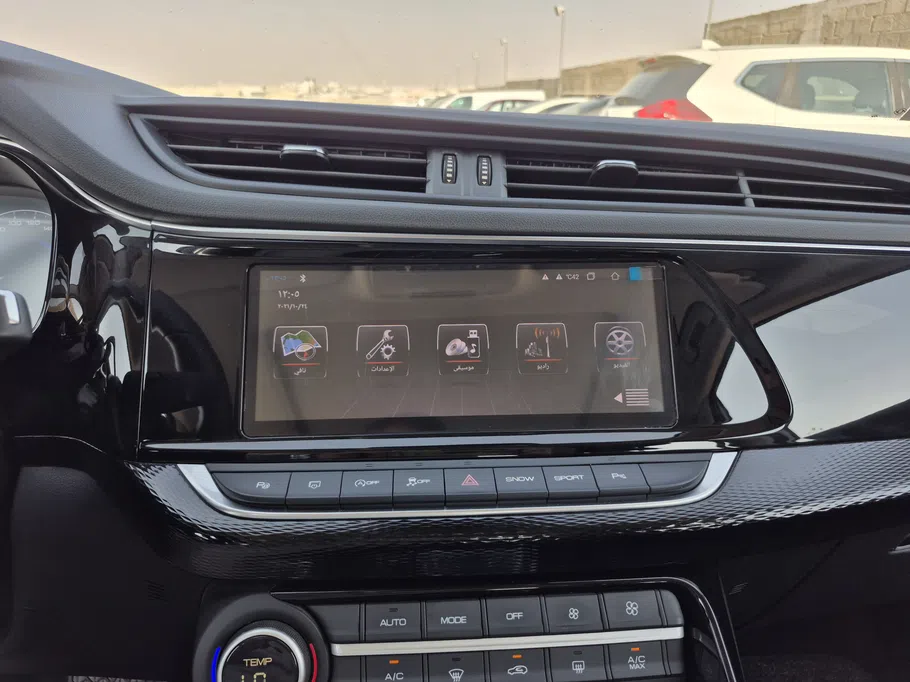 دونج فينج AX7 Mach E1 2022 