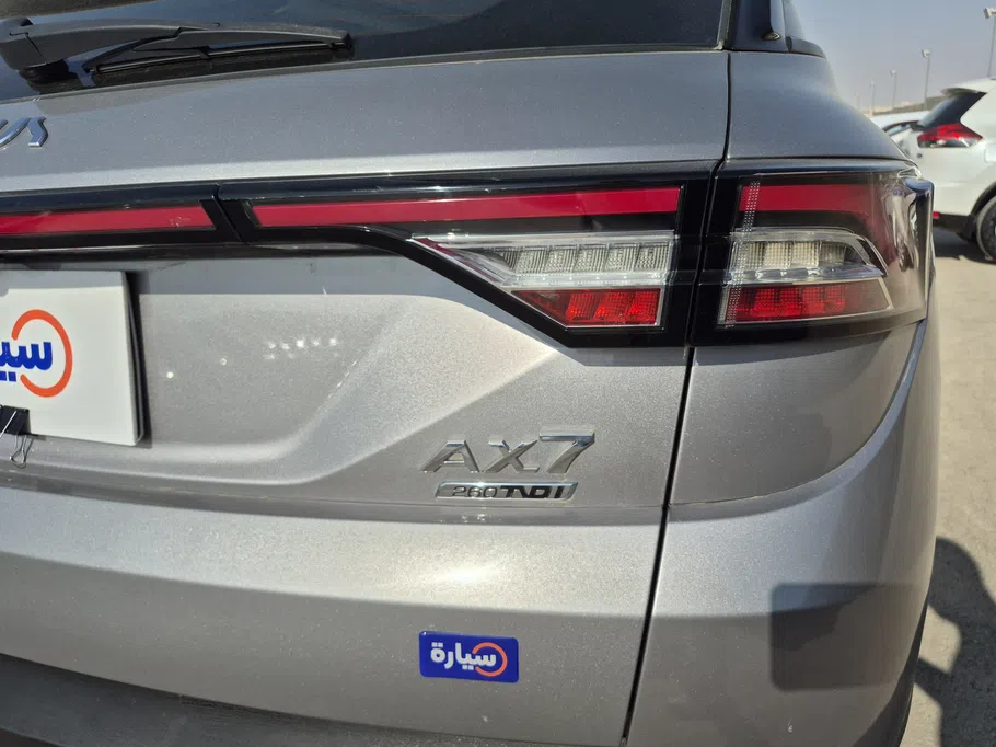دونج فينج AX7 Mach E1 2022 