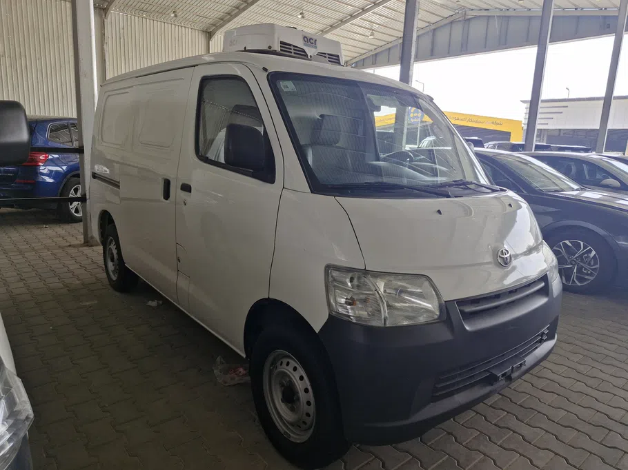2023 Toyota LiteAce Van 