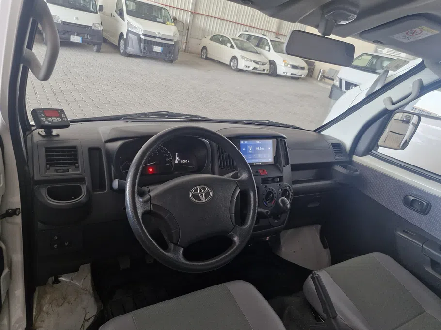 2023 Toyota LiteAce Van 