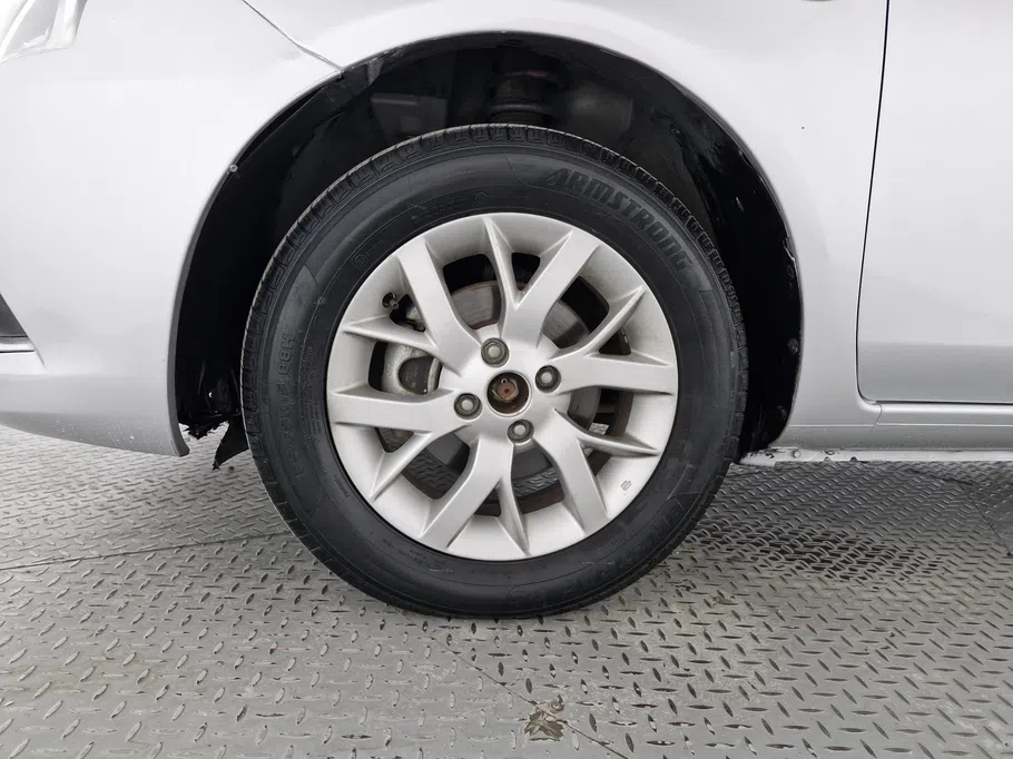 2022 Nissan Sunny SV Comfort 