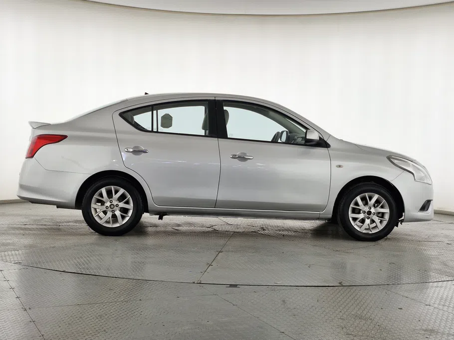 2022 Nissan Sunny SV Comfort 