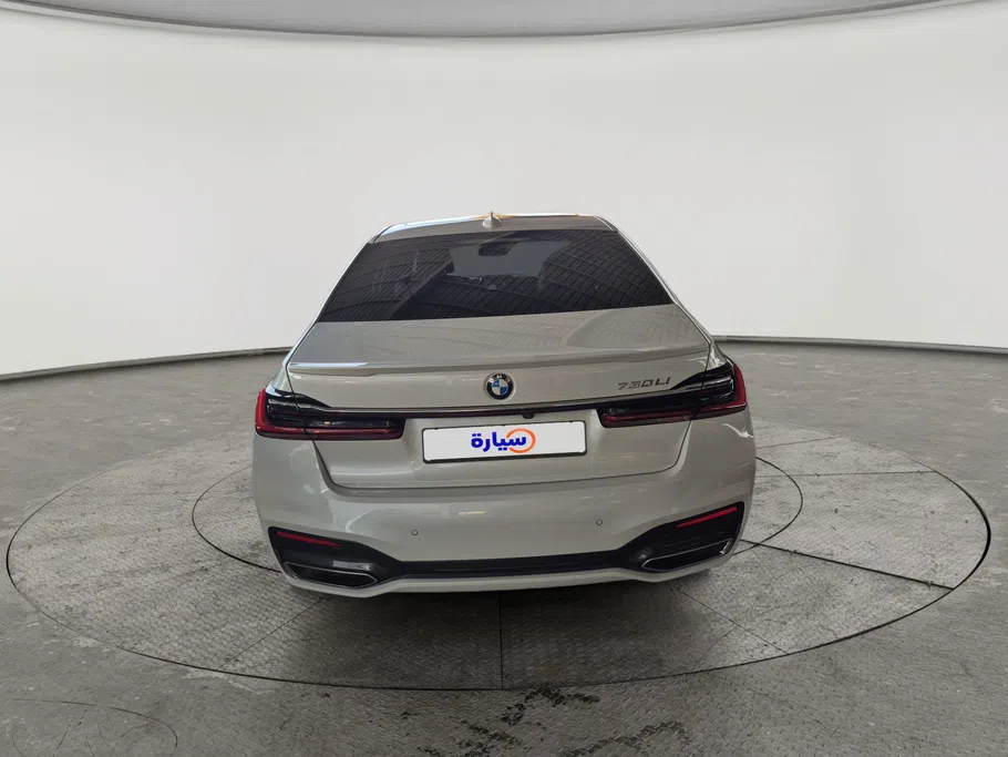 2021 BMW 7 Series 730Li 