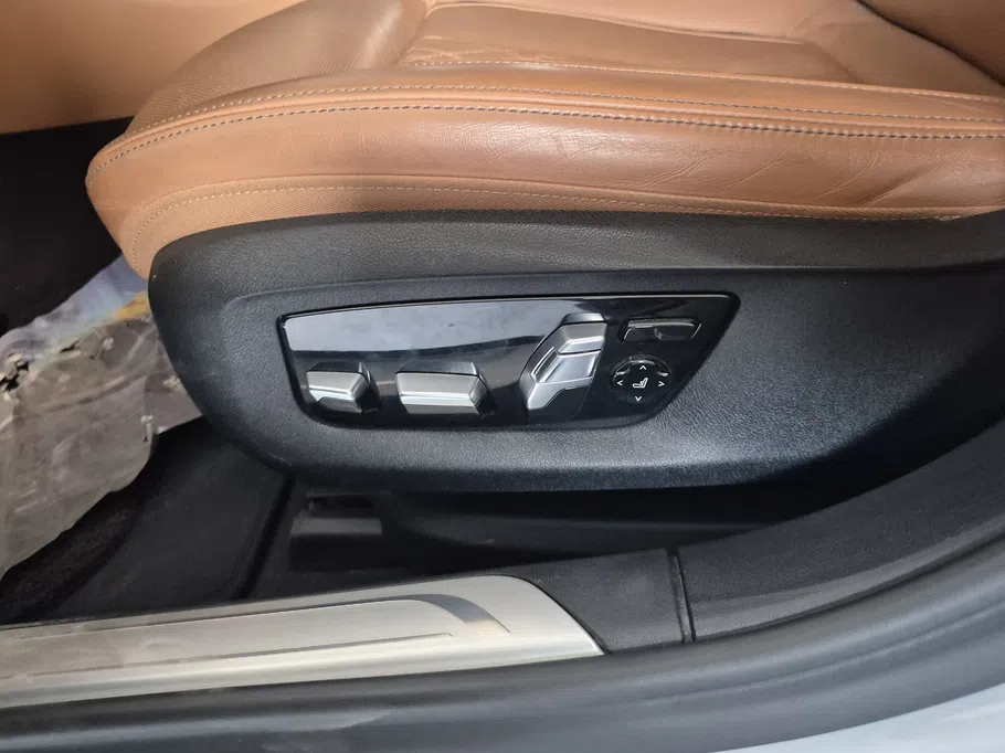 2021 BMW 7 Series 730Li 