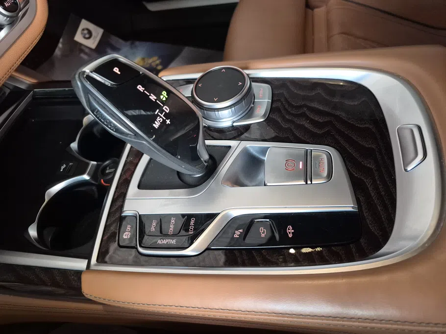 2021 BMW 7 Series 730Li 