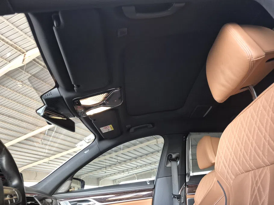 2021 BMW 7 Series 730Li 