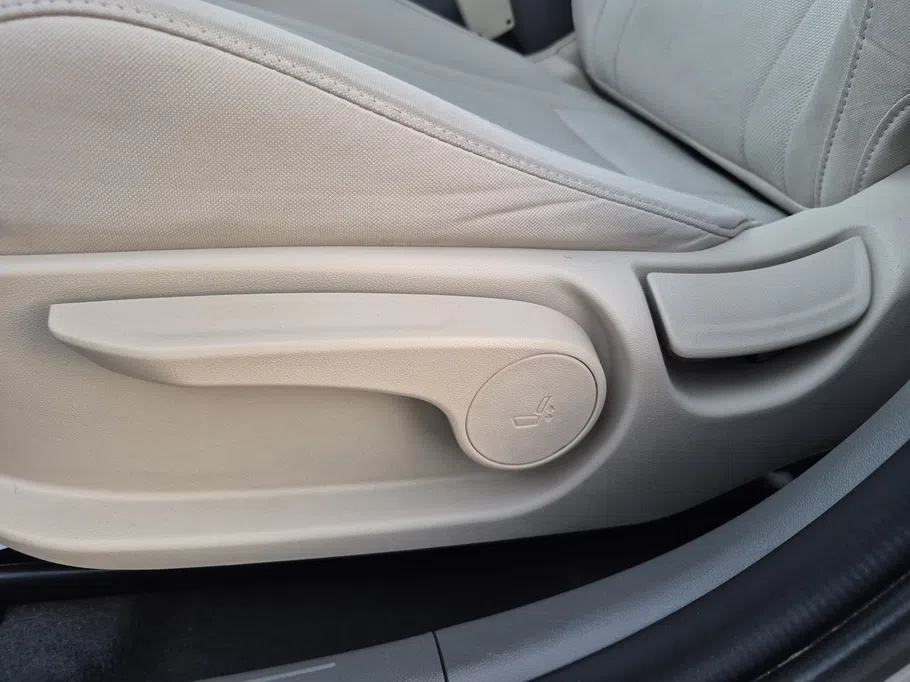 2024 Hyundai Elantra Fleet 