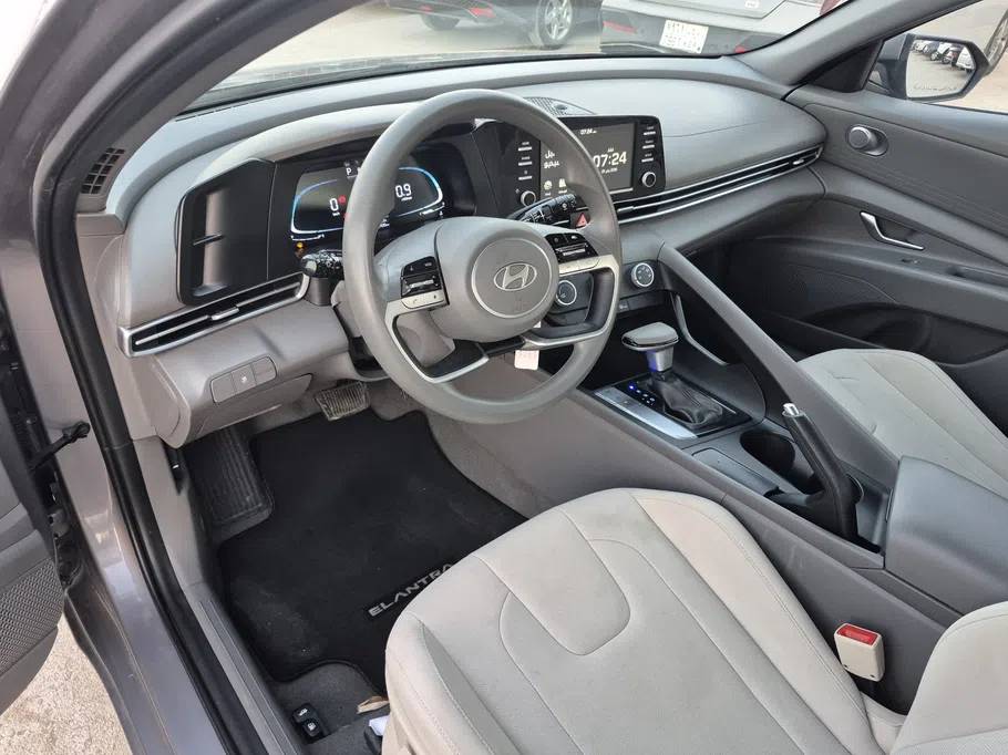 2024 Hyundai Elantra Fleet 