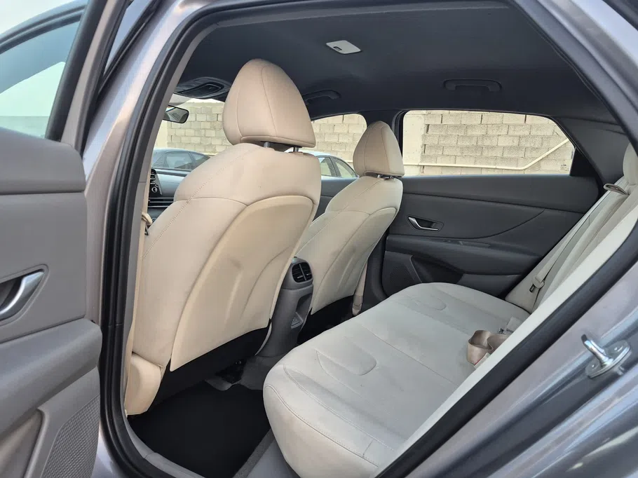 2024 Hyundai Elantra Fleet 