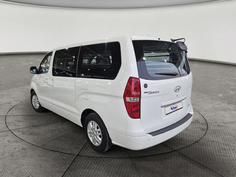 2021 Hyundai Grand Starex cargo 