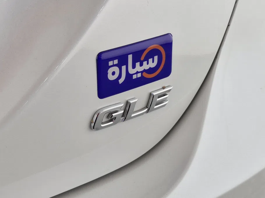 تويوتا كامري GLE 2024 