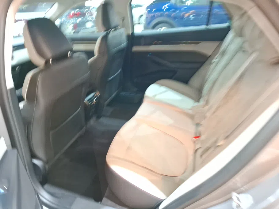 2025 Ford Taurus Trend 