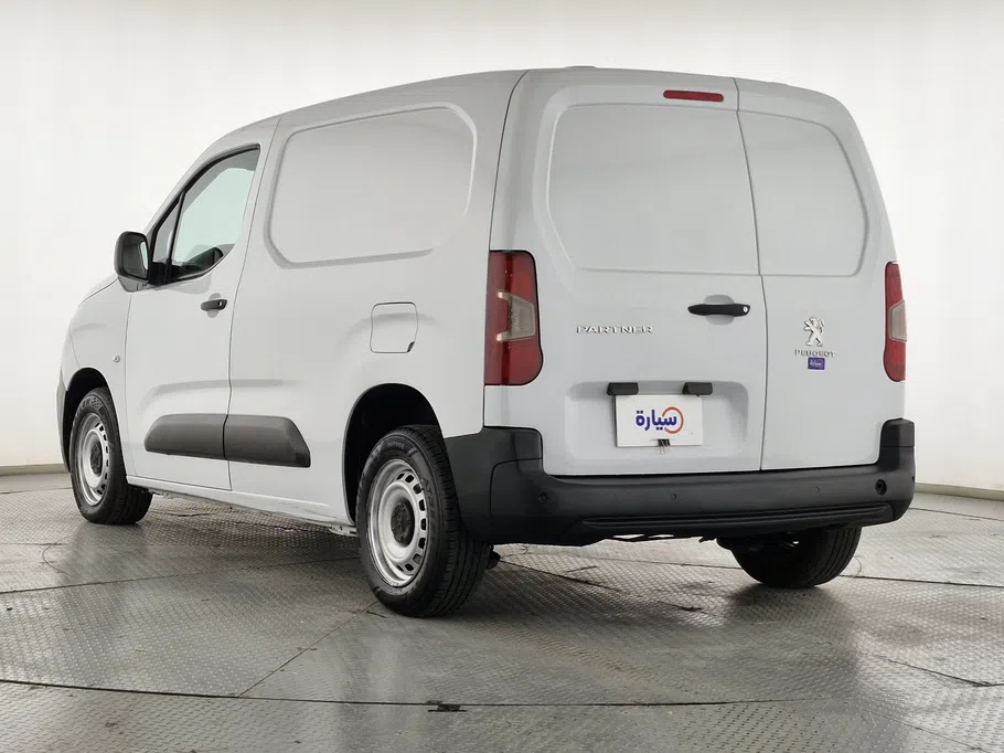 بيجو بارتنر Short van 2023 