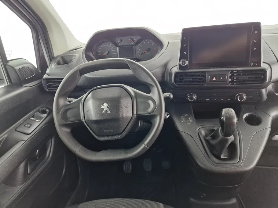 بيجو بارتنر Short van 2023 