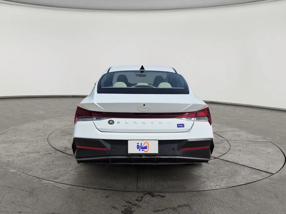 2024 هيونداي Elantra فلييت 
