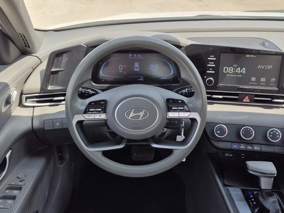 2024 هيونداي Elantra فلييت 