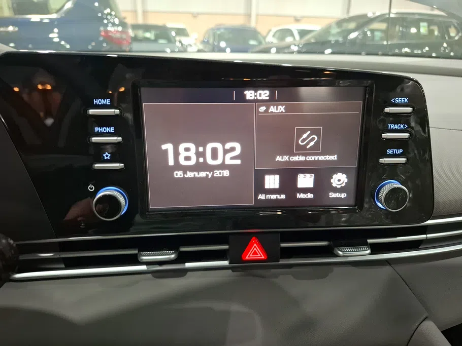 2025 Hyundai Elantra Smart 