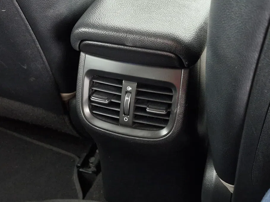 2020 كيا Cerato EX 