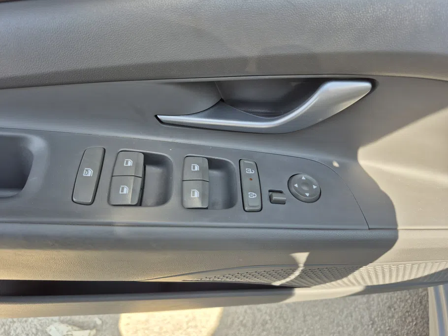2024 Hyundai Elantra Fleet 