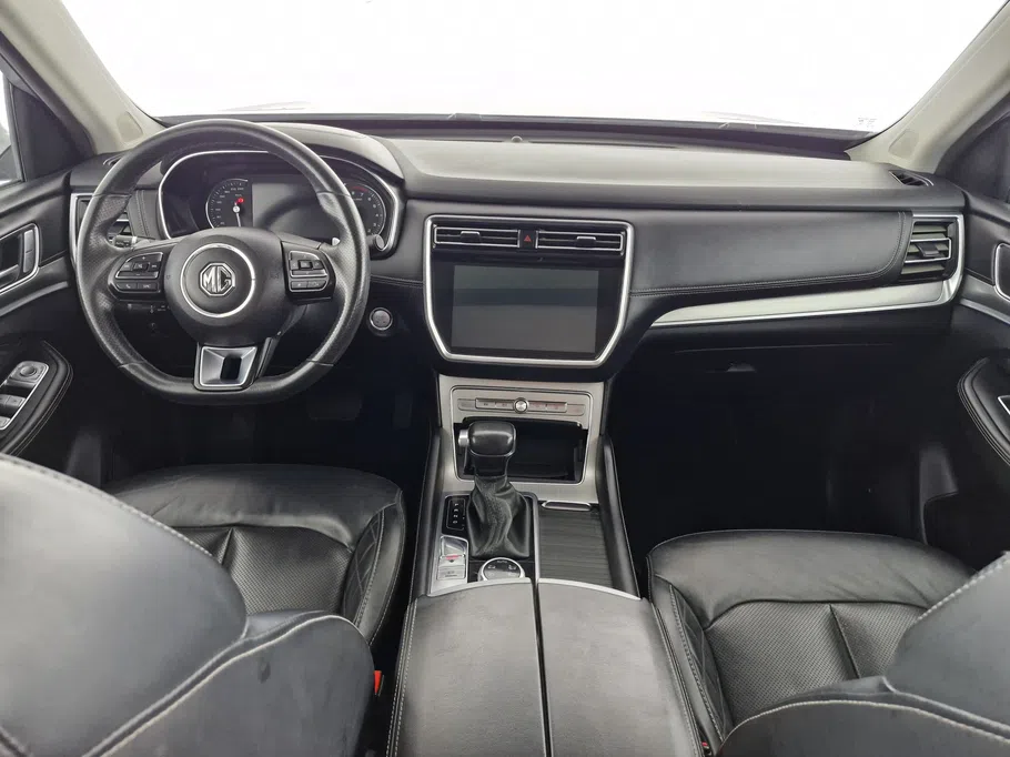 2022 ام جي RX8 LUX 