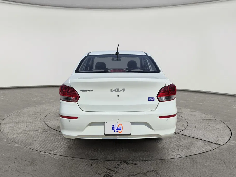 2023 Kia Pegas LX 