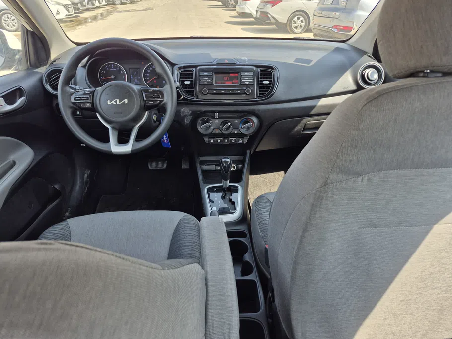 2023 Kia Pegas LX 