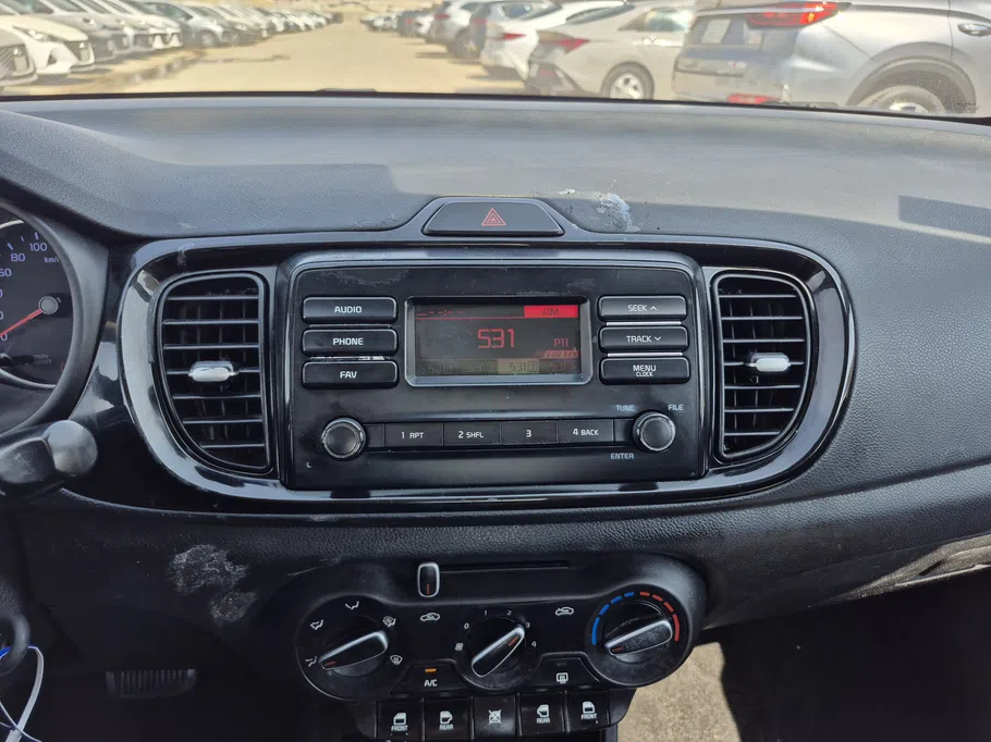 2023 Kia Pegas LX 