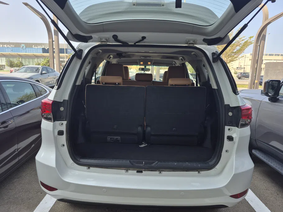 2024 Toyota Fortuner GX 