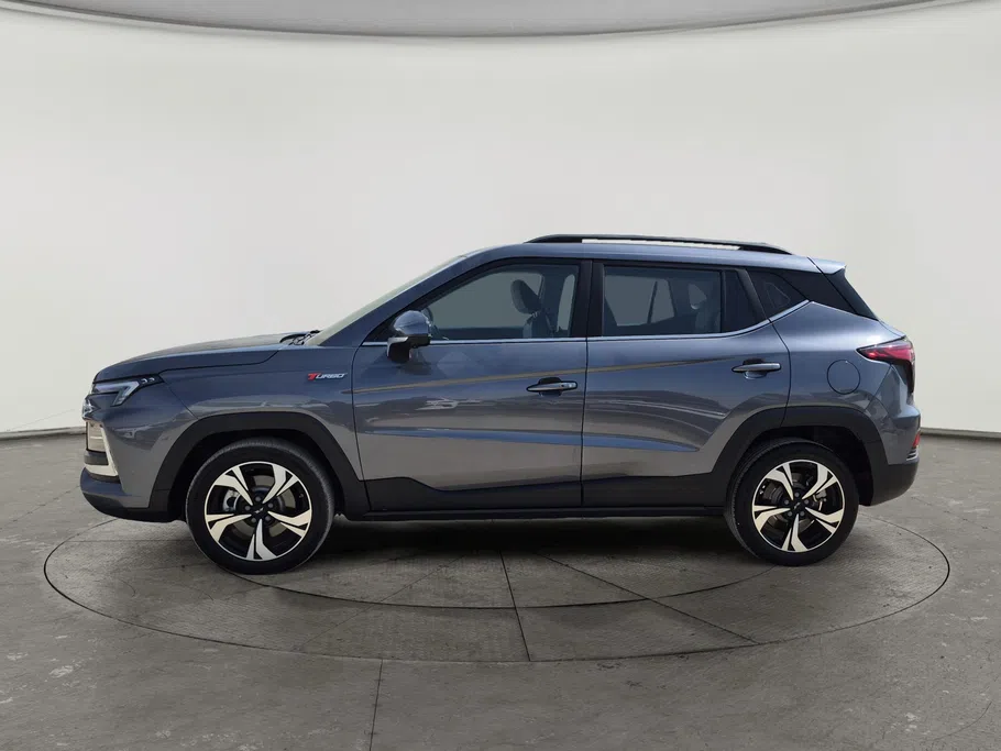 2025 JAC JS4 Luxury 