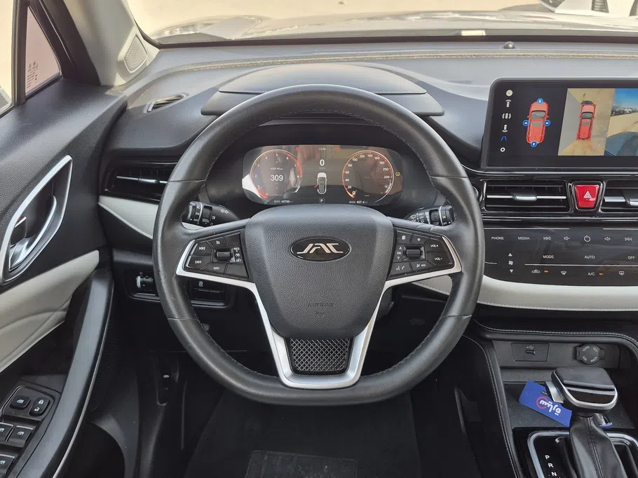 2025 JAC JS4 Luxury 