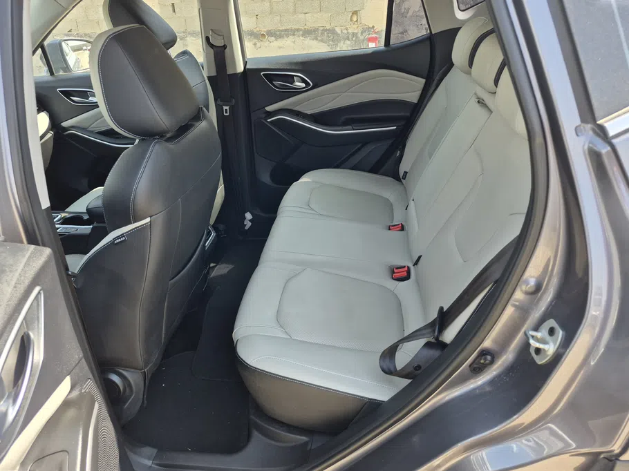 2025 JAC JS4 Luxury 