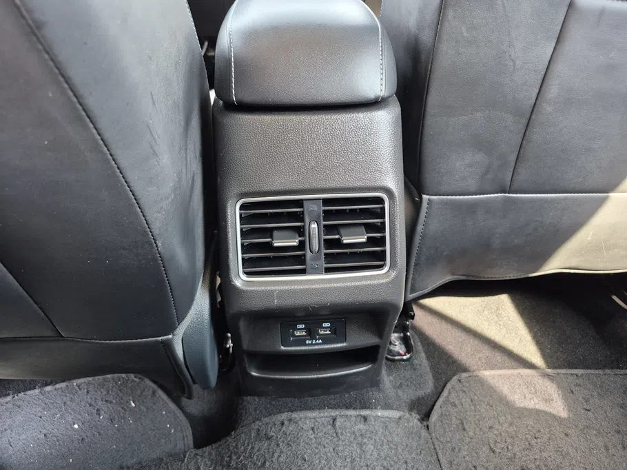 2025 JAC JS4 Luxury 