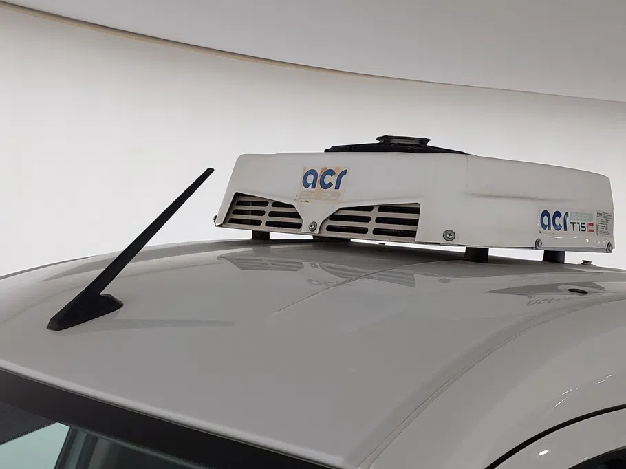 2023 Renault Express Refrigerated 