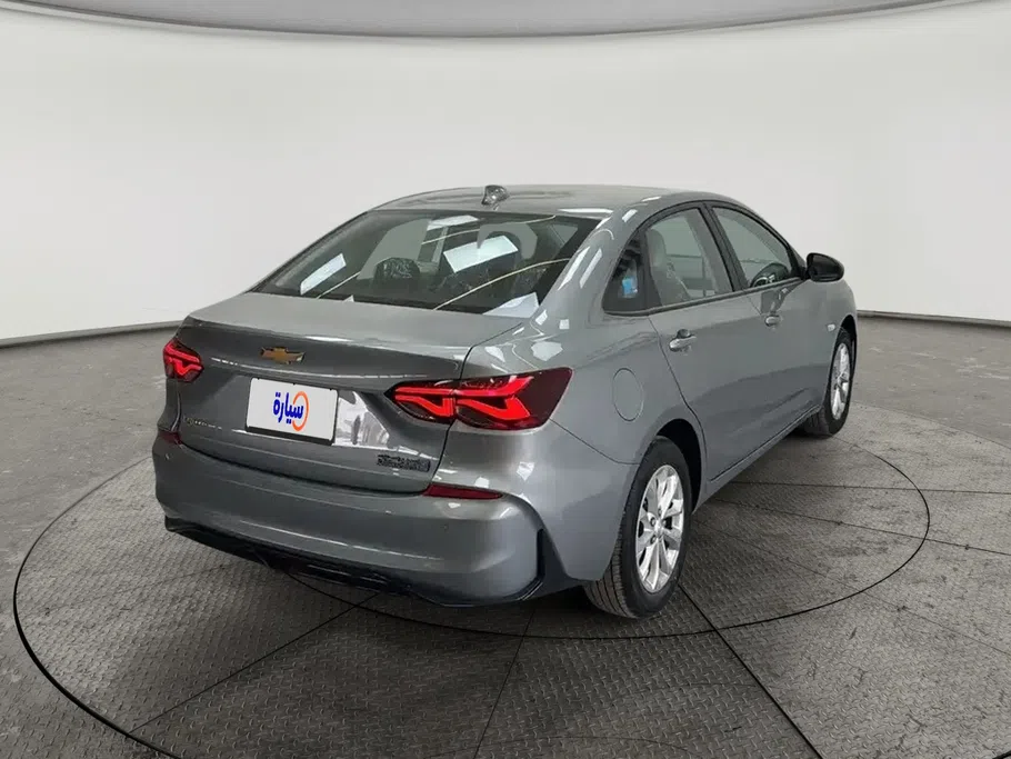 2027 Chevrolet Cruze LT 