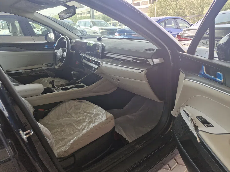 كيا K5 LX 2024 