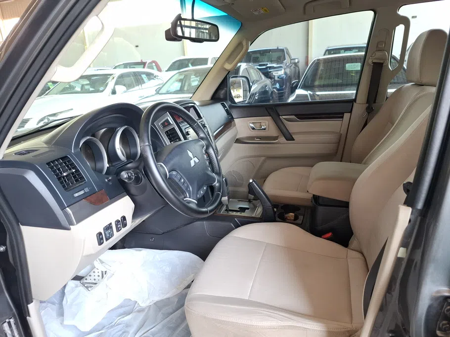 ميتسوبيشي باجيرو GLS 5Doors 2022 