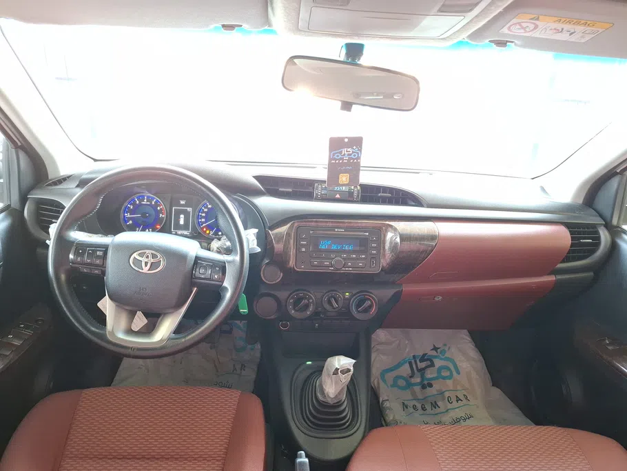 2018 Toyota Hilux GLX 