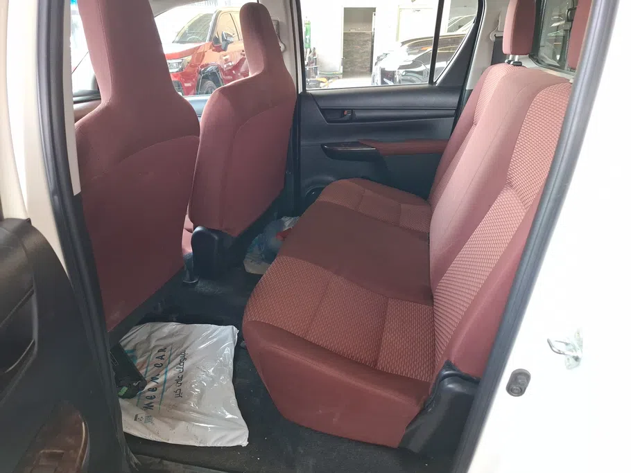 2018 Toyota Hilux GLX 