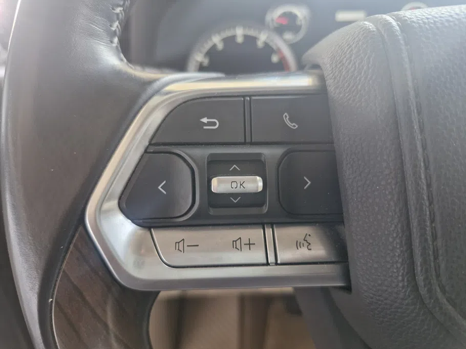 تويوتا لاندكروزر GXR5 2024 