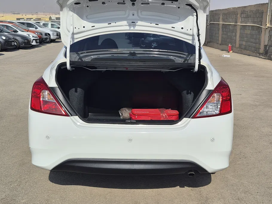 2024 Nissan Sunny SV Comfort 