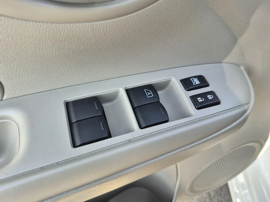 2024 Nissan Sunny SV Comfort 