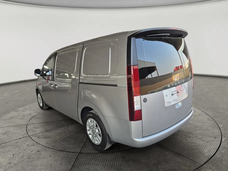 2022 Hyundai Staria Van 