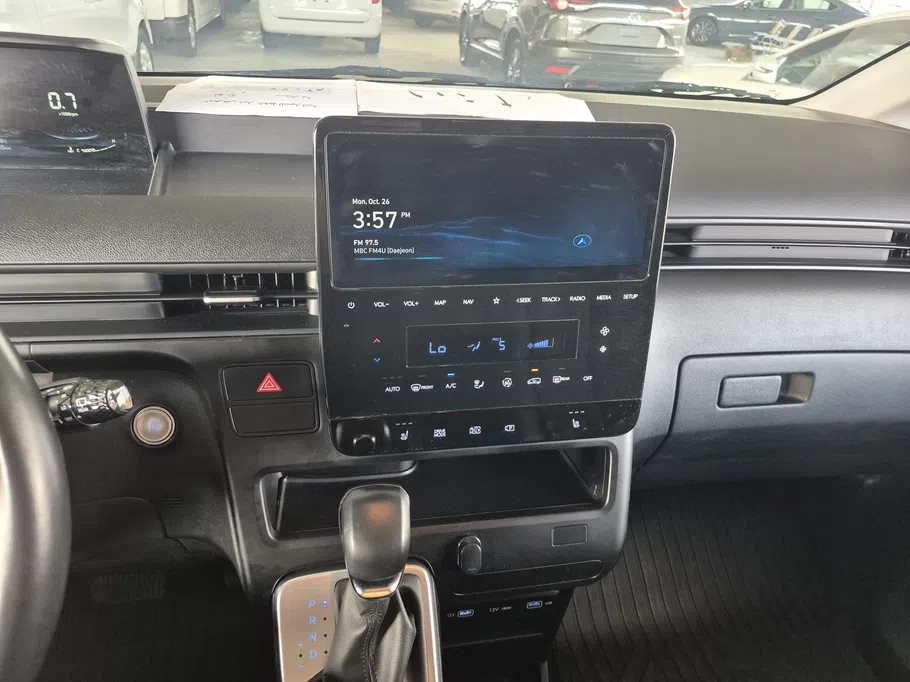 2022 Hyundai Staria Van 