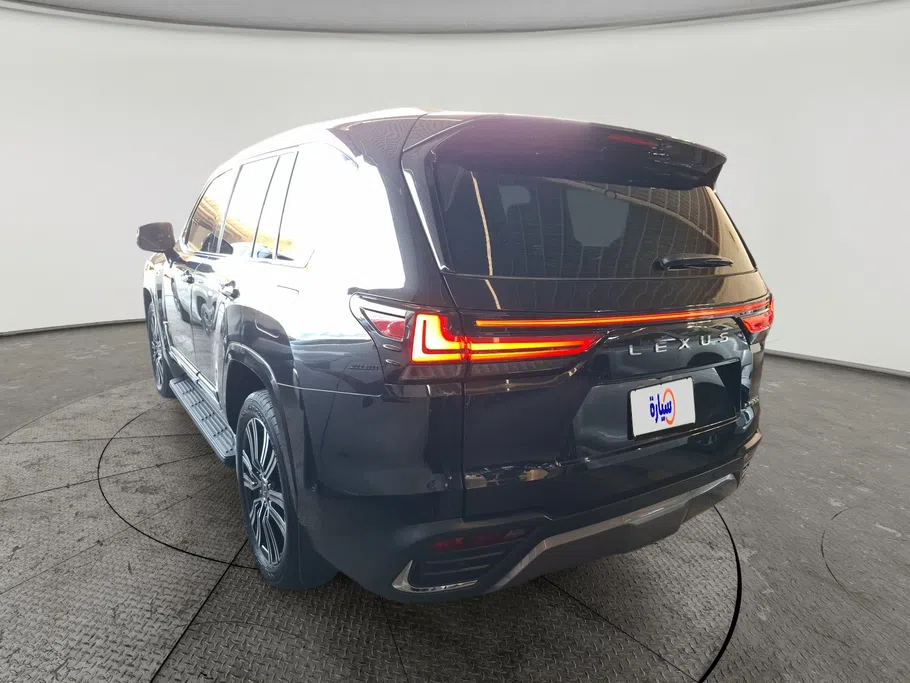 2024 Lexus LX 600 