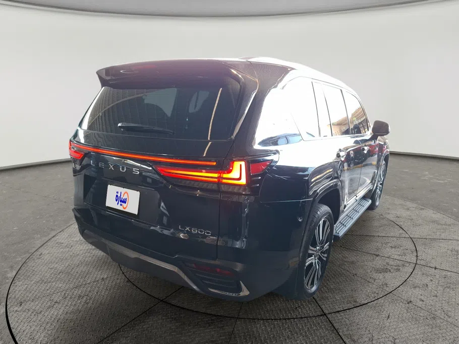 2024 Lexus LX 600 