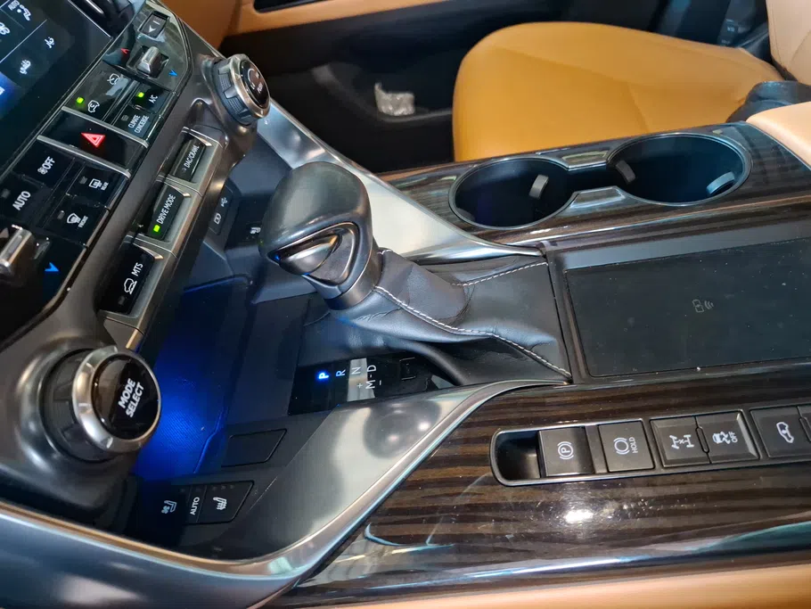 2024 Lexus LX 600 