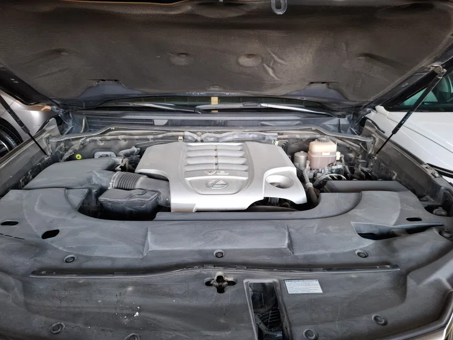 لكزس LX 570 S 2019 