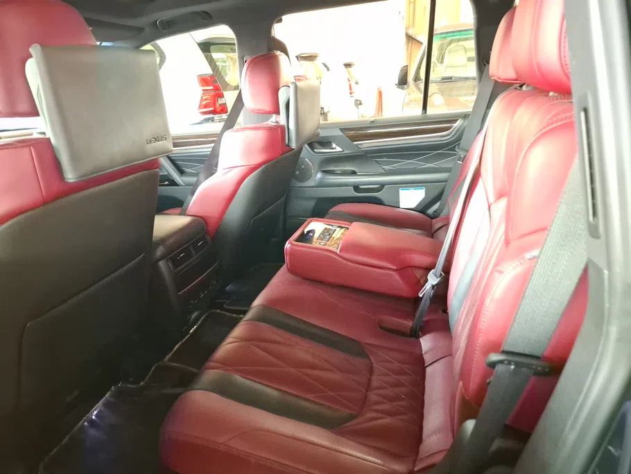 لكزس LX 570 S 2019 